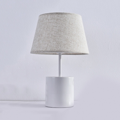 Fabric Tapered Shade Table Lamp for Bedside Modern Simple 1 Light Desk Lamp with Black/White Base