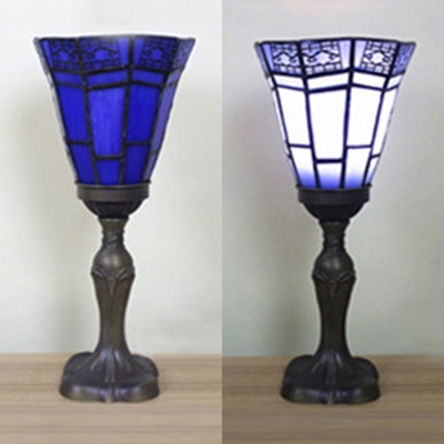 Vintage Tiffany Uplighting Desk Light Art Glass 1 Head Traditional Black/Blue/Multi-Color Night Light