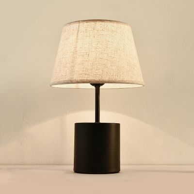 Fabric Tapered Shade Table Lamp for Bedside Modern Simple 1 Light Desk Lamp with Black/White Base