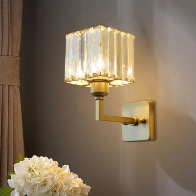 Modern Round/Square Wall Light Metal Brass Sconce Light with Crystal Shade for Cafe Living Room