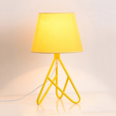 Nordic Tapered Shade Desk Light Fabric Shade Single Light Table Lamp in Black/Red/White/Yellow