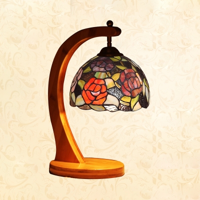 Stained Glass Floral Table Light Bedroom One Light Rustic Tiffany Desk Light with Wood Body