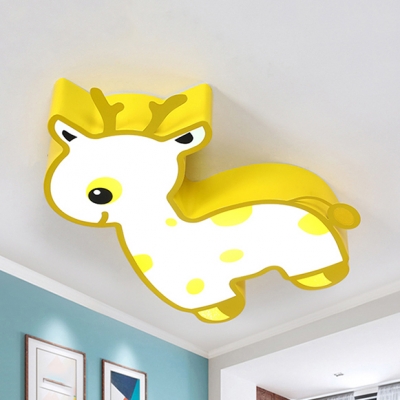 Animal Giraffe LED Ceiling Light Metal Third Gear/White Lighting Flush Mount Light in Blue/Yellow for Kindergarten