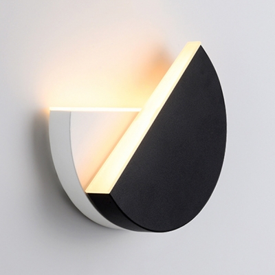 Rotatable Round LED Wall Lamp for Bedroom Modern Simple Metal Wall Light in Black and White