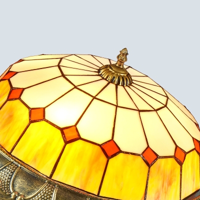 Art Glass Dome Flush Ceiling Light Traditional Tiffany Ceiling Lamp in Blue/Yellow for Dining Room
