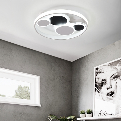 Living Room LED Circle Flush Mount Acrylic Shade Black and White Ceiling Lamp in Contemporary Style