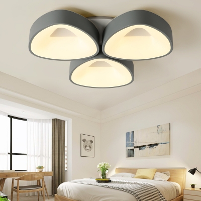 3/5 Light Triangle Shade Ceiling Mounted Lights Nordic Style Metal Flush Light in Gray