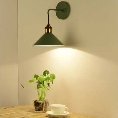 Antique Brass Cone Sconce Lamp Loft Industrial Metal 1-Light Sconce Light for Bedside