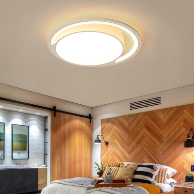 Simple Circular Flushmount Light Acrylic Warm/White Lighting LED Ceiling Lamp in White for Bedroom