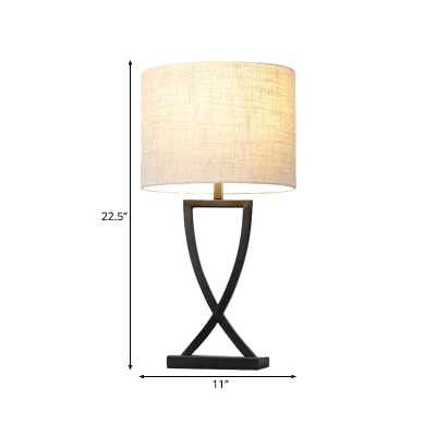 Traditional Rectangular/Round Table Lamp Beige Fabric Shade 1 Light Living Room Lighting Fixture in Black