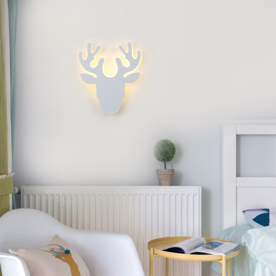 Metallic Deer Wall Lamp Contemporary Integrated Led Wall Mounted Lighting in Black/White