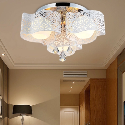 Contemporary Flower Ceiling Mount Light 3/5 Lights Metal Ceiling Lamp in Pink/White for Bedroom