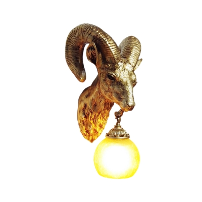 1 Light Goat Wall Mounted Lamp with Crystal/Glass Shade Country Style Wall Lighting in Gold