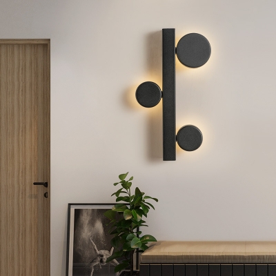 LED Circle/Square Wall Mount Light Modern Metal Wall Lighting in Warm with Black/White Shade