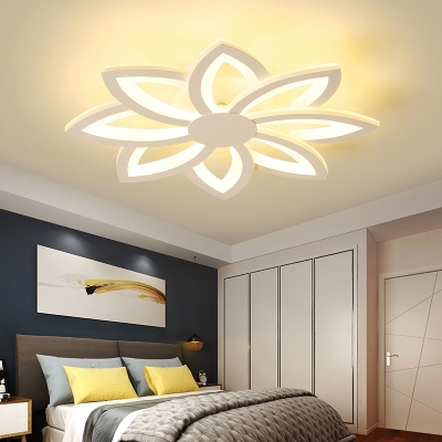 Modern Flower Ceiling Light Fixture Metal and Acrylic Led Flush Ceiling Light in White