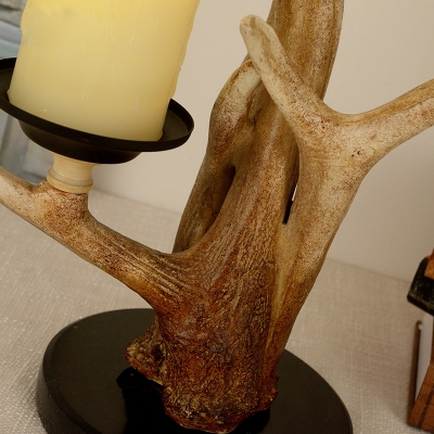 Led Candle Table Light with Antlers Resin Country Style 3 Lights Battery Powered Table Lamp