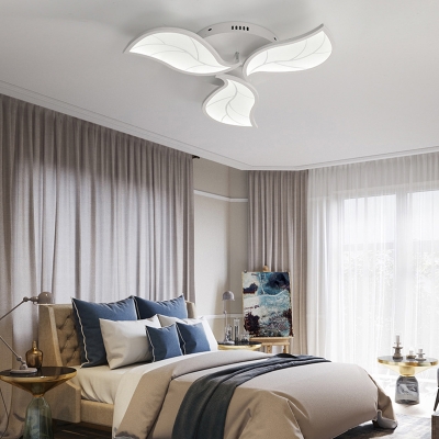 Modern White Flush Ceiling Lamp with Flower Shape Metal and Acrylic 3/4/6 Lights Led Indoor Flush Mount in Warm/White