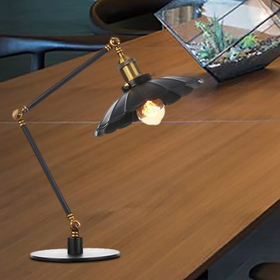 Scalloped Edge Table Light Industrial Stylish Metallic 1 Light Black/Brass Table Lighting for Bedroom