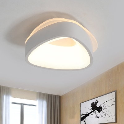 Hollowed Triangle/Round/Square Flush Lamp Nordic Metallic LED Grey/White Ceiling Mounted Light for Foyer