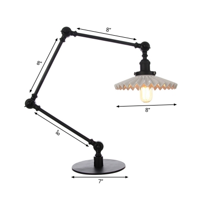 1 Head Bedroom Table Lighting Industrial Stylish Black/Brass Table Lamp with Scalloped Ceramic Shade