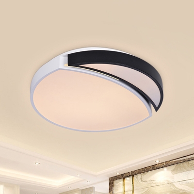 Black and White Round Ceiling Flush Light Modernist LED Acrylic Flushmount Lighting in Warm/White/3 Color Light