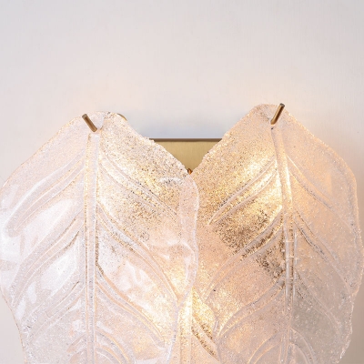 Leaf-Shaped Wall Mount Light Modern Style Frosted Glass 3 Heads White Wall Lighting for Hallway