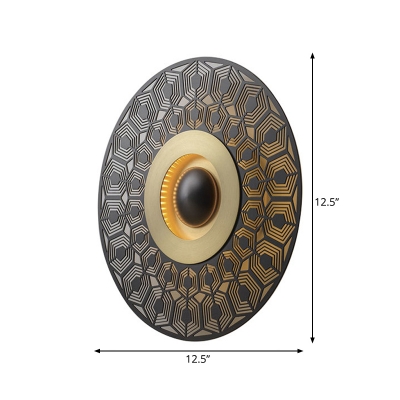 Colonial Round Flush Mount Wall Light LED Metal Wall Sconce Lighting in Brass for Porch