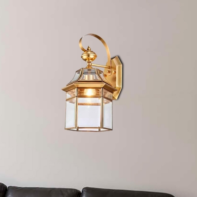 Traditionalism Lantern Wall Mount Light Single Bulb Metal Wall Lighting Fixture in Brass