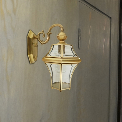 Traditional Lantern Sconce Light 1-Bulb Metal Brass Wall Lighting Fixture for Living Room