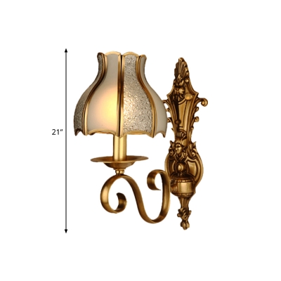 1/2-Head Curvy Sconce Light Fixture Traditional Brass Metal Wall Light Sconce for Bedroom