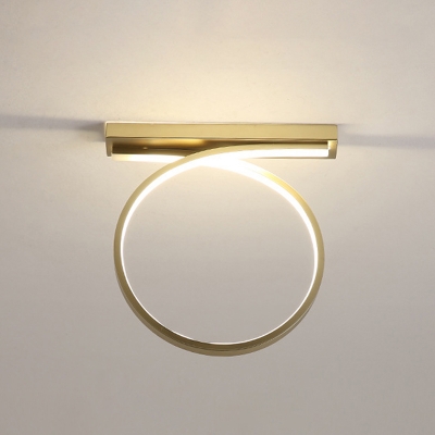 Ring Ceiling Lighting Postmodern Acrylic Gold LED Flush Mount Light in Warm/White Light