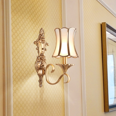 Traditionalism Scalloped Wall Mount Light 1/2 Bulbs Brass Metal Wall Lighting Fixture