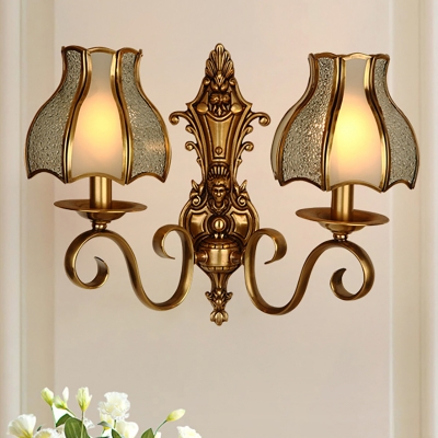 1/2-Head Curvy Sconce Light Fixture Traditional Brass Metal Wall Light Sconce for Bedroom