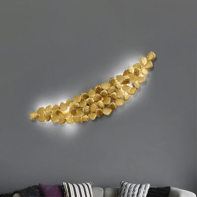 Golden Linear Wall Mounted Light Contemporary Aluminum 6 Lights Living Room Wall Sconce with Leaf Shape