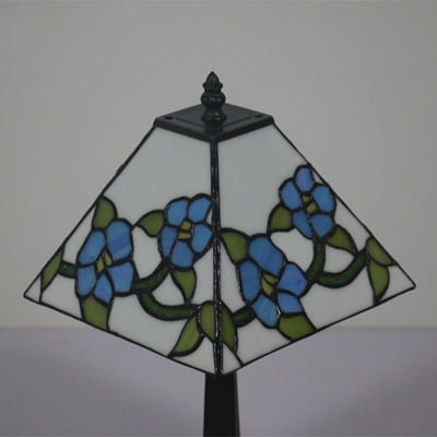 Pyramid Stained Glass Table Light Victorian 1 Head Red/Yellow/Blue Standing Light for Bedside