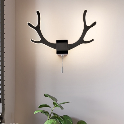 Nordic Style Antler Wall Sconce Light Metal Decorative Wall Light Fixture for Bedroom