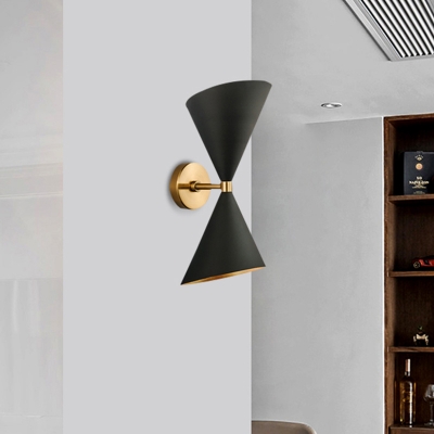 2 Bulbs Wide Flare Wall Lamp Modern Metal Sconce Light Fixture in Black for Stairway
