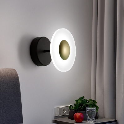 Metal Circular Wall Lighting Minimalist LED Sconce Light Fixture in Black for Living Room