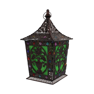 Traditional Lantern Night Lamp 1 Bulb Metal Nightstand Lighting in Black/Red/Green for Living Room