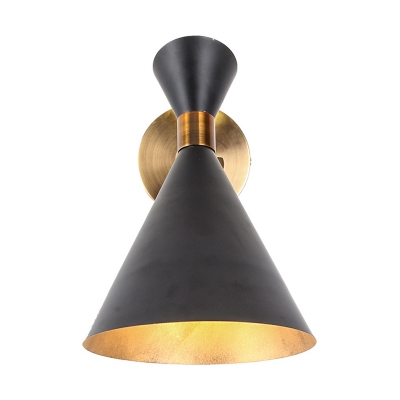 1 Head Restaurant Wall Lighting Modern Black/White Sconce Light Fixture with Tapered Metal Shade