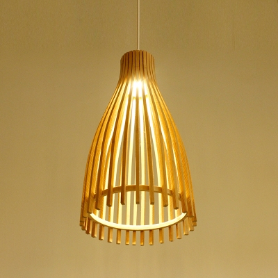 Chinese 1 Bulb Pendant Light Beige Trumpet Ceiling Suspension Lamp with Bamboo Shade