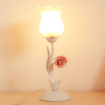 White Glass Flower Nightstand Light Traditional 1 Light Living Room Table Lamp in Pink/Blue