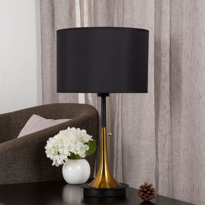 Fabric Cylindrical Table Lamp Modernism 1 Bulb Desk Light in Grey/Black with Pull Chain