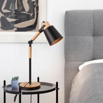 Modern Tapered Task Lighting Metal 1 Head Small Desk Lamp in Black/White for Living Room