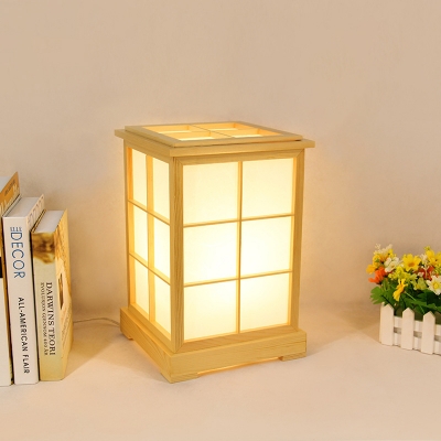 1 Head Bedroom Desk Light Japanese Beige Night Table Lamp with House Wood Shade
