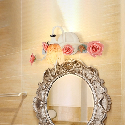 White 1-Light Sconce Wall Lighting Korean Garden Metal Rose and Leaf Wall Light Fixture for Bathroom