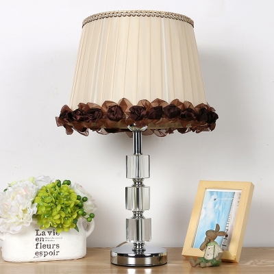 1 Head Bedroom Reading Lamp Modern Beige Task Lighting with Barrel Fabric Shade