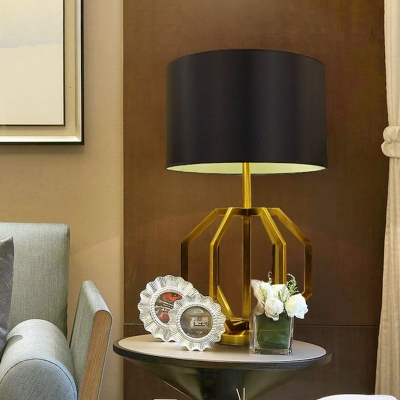 1 Bulb Bedroom Desk Light Modernism Black Task Lighting with Cylinder Fabric Shade