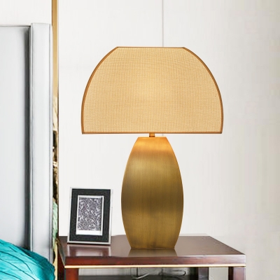 1 Head Curved Task Lighting Modernism Fabric Night Table Lamp in Gold for Bedroom