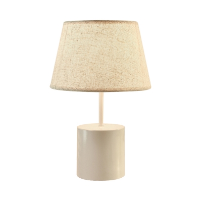 1 Head Wide Flare Task Light Nordic Fabric Night Table Lamp in Flaxen for Bedroom